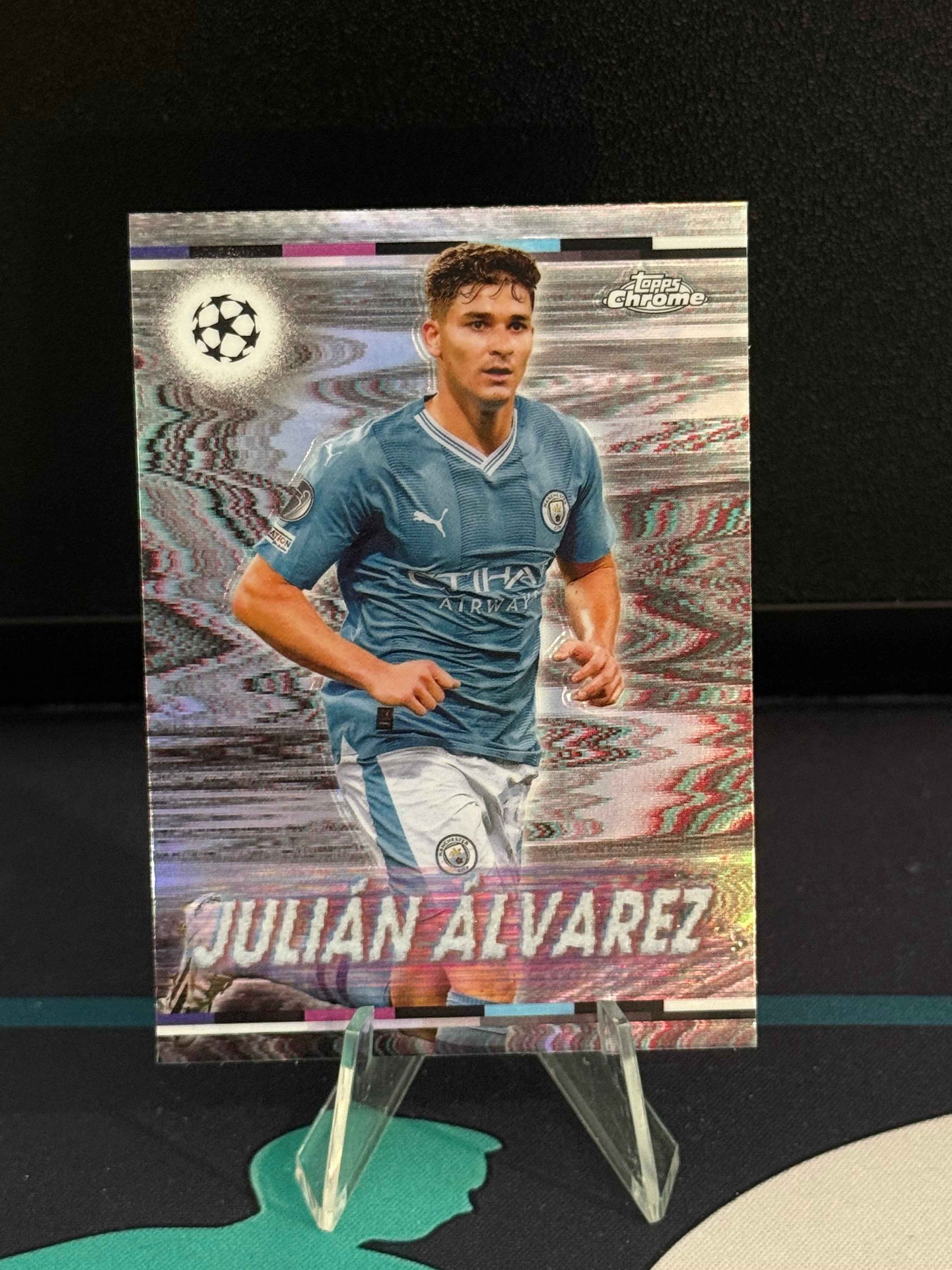 2023/2024 Topps Chrome UCC Julian Alvarez White Noise SSP