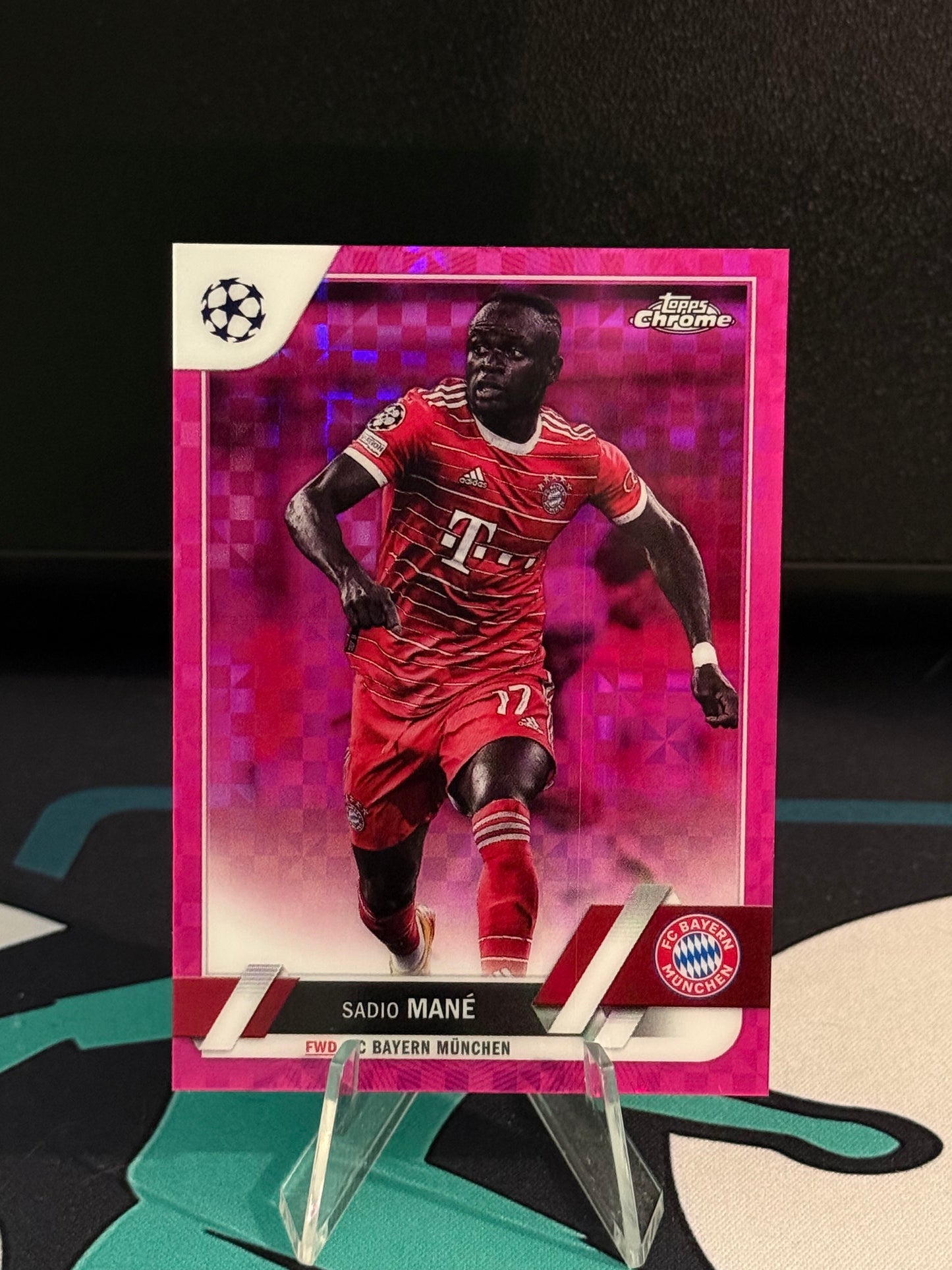 2022/2023 Topps Chrome UCC Sadio Mane Pink X-Fractor Parallel /250
