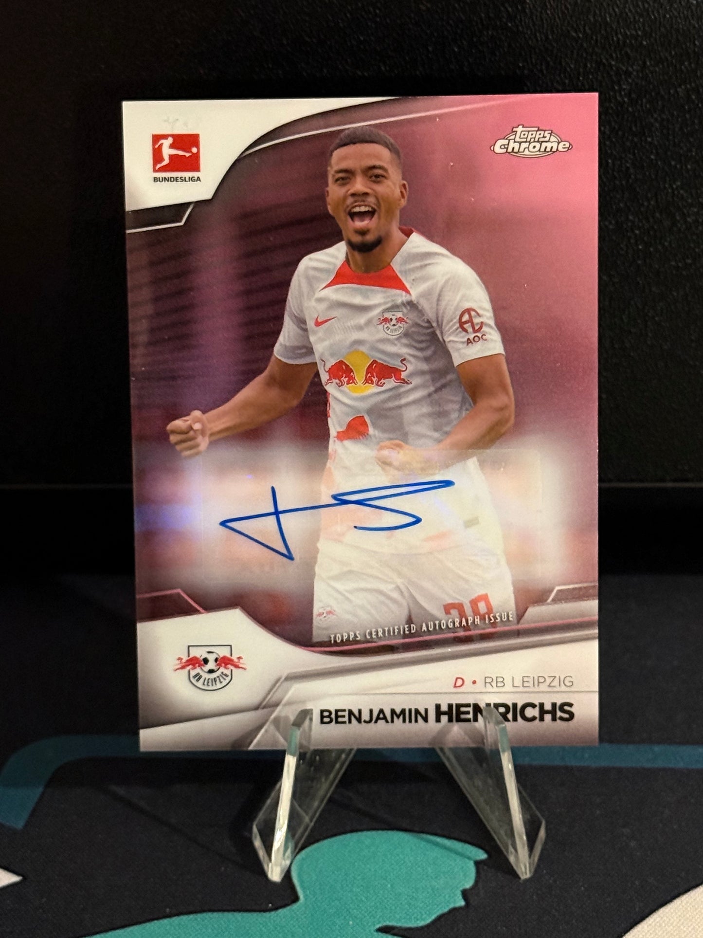 2022/2023 Topps Chrome Bundesliga Benjamin Henrichs Autograph Pink Parallel /75