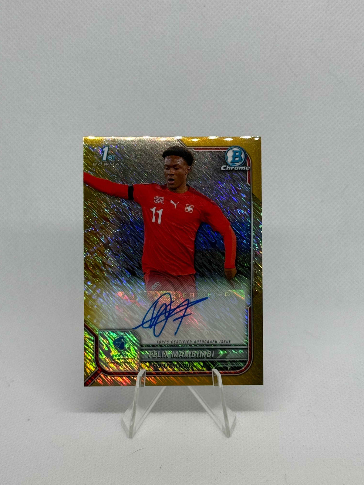2022 Topps Bowman Chrome Road to U21 EURO Felix Mambimbi Autograph Gold Shimmer Parallel /50
