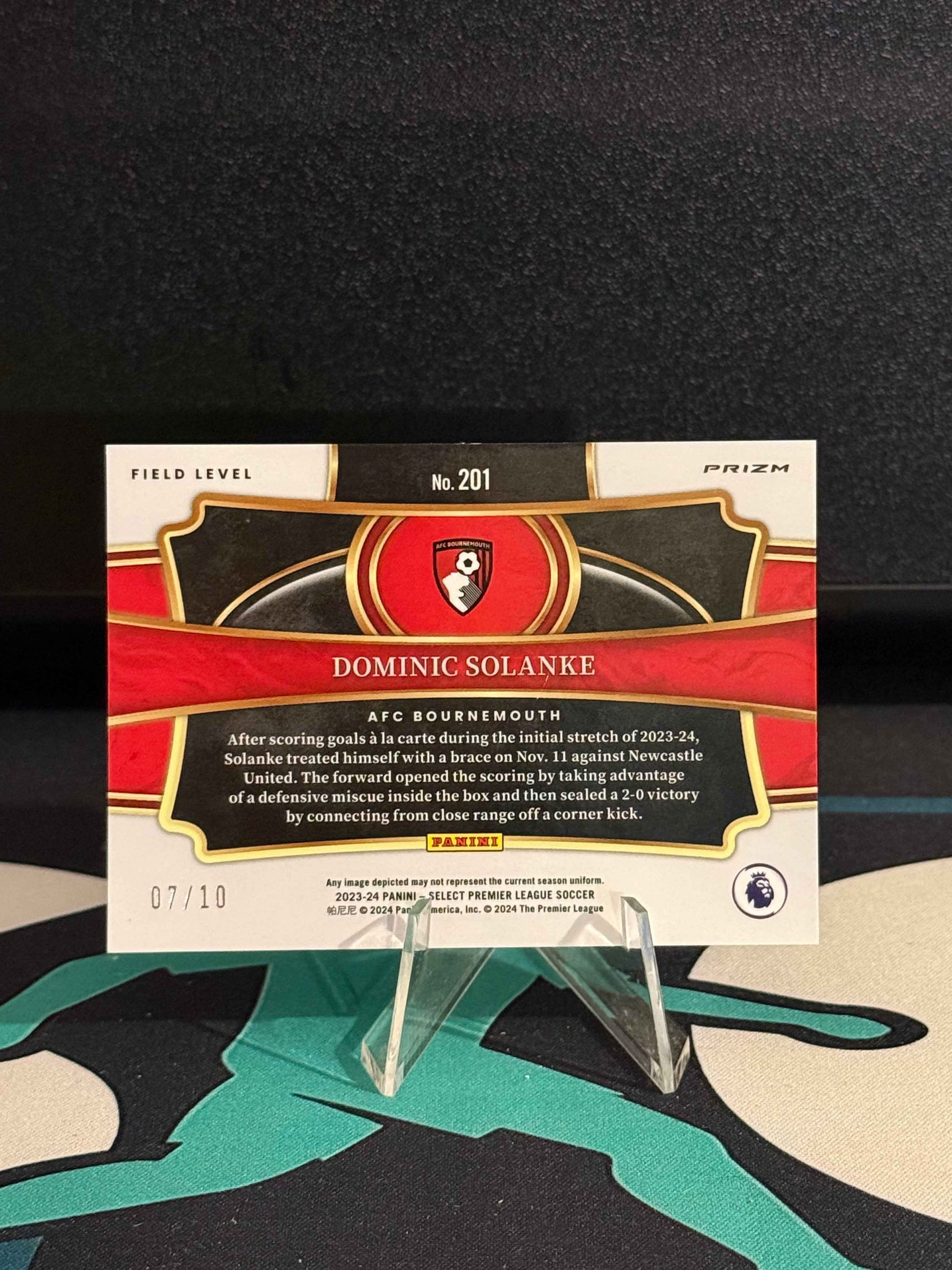 2023/2024 Panini Select Premier League Dominic Solanke Field Level Gold Mojo Parallel /10