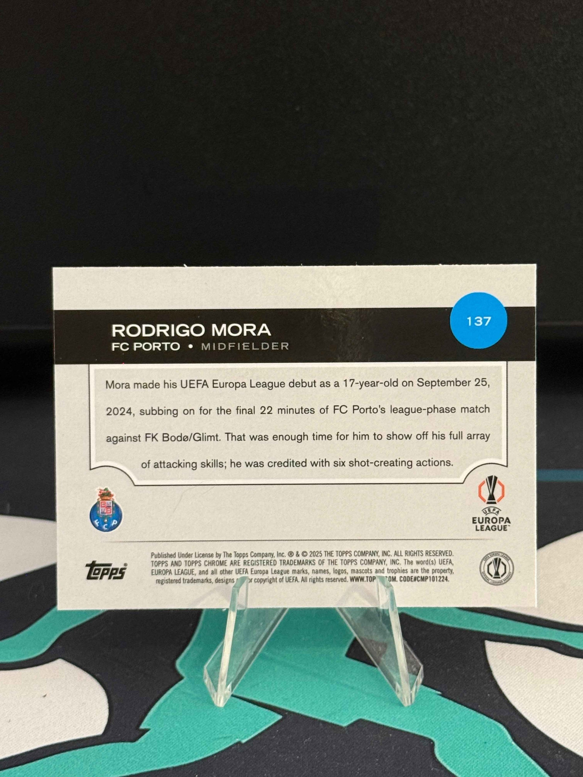 2024/2025 Topps Chrome UCC Rodrigo Mora RC Magenta Shimmer Parallel