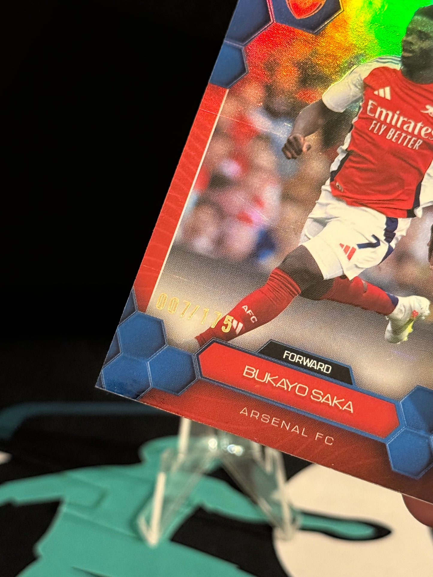 2024/2025 Topps Arsenal Fan Set Bukayo Saka Blue Parallel 7/175 (Jersey-Match)