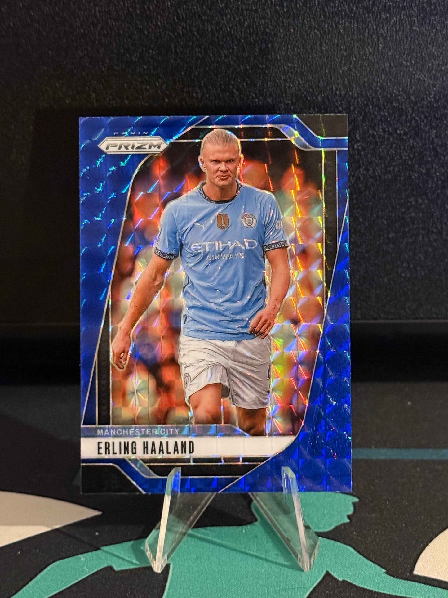 2024/2025 Panini Prizm EPL Erling Haaland Blue Mosaic Parallel